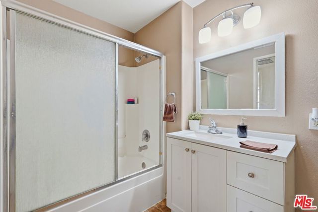 1050 Harbor Heights Drive C, Harbor City (los Angeles), CA 90710