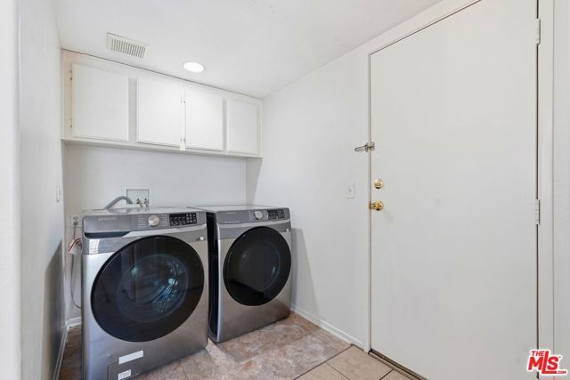 1050 Harbor Heights Drive C, Harbor City (los Angeles), CA 90710