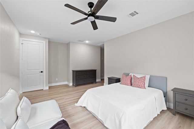 2606 Piemonte Avenue Cir, Spring, TX 77388