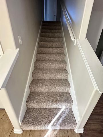 8712 EDNEY RIDGE DR, Memphis, TN 38016