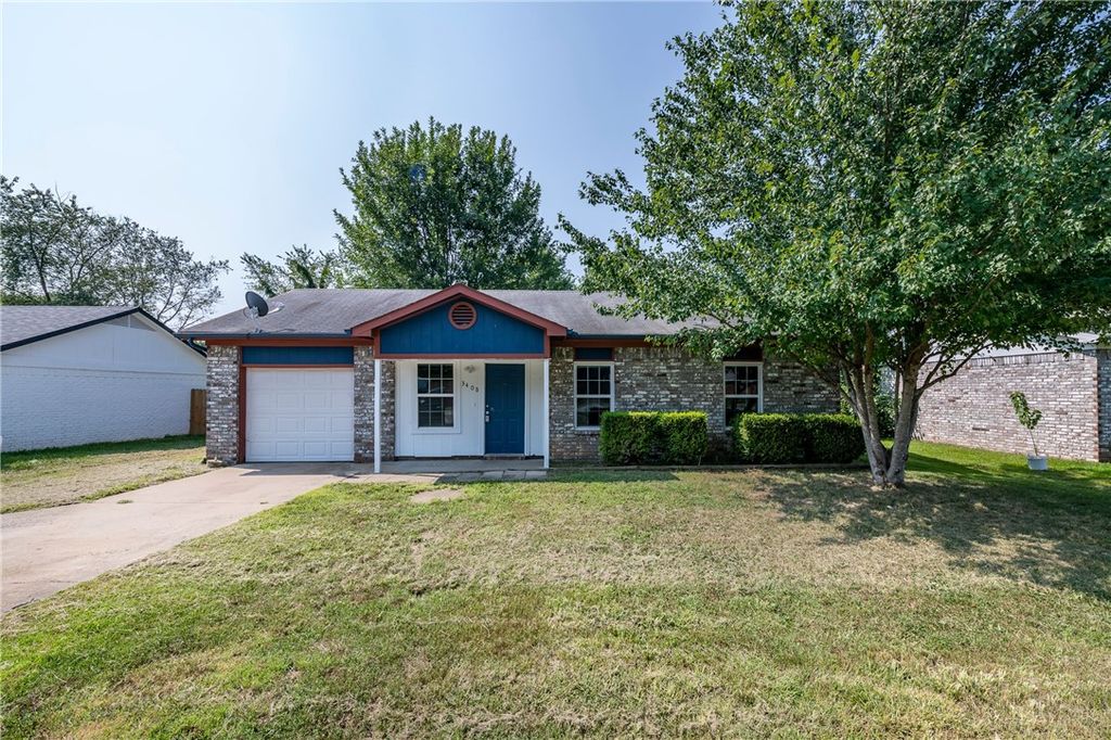 3408 W Olive Street, Rogers, AR 72756