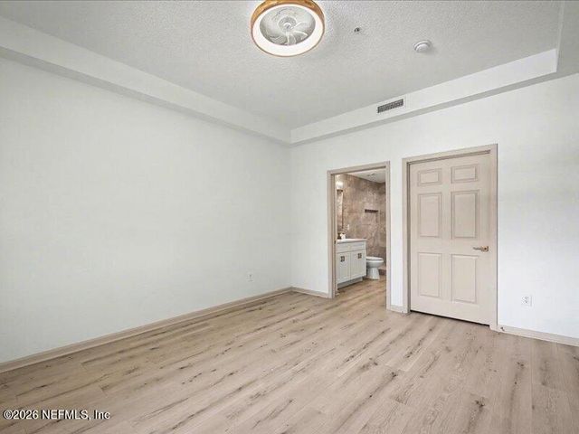 785 OAKLEAF PLANTATION Parkway 914, Orange Park, FL 32065