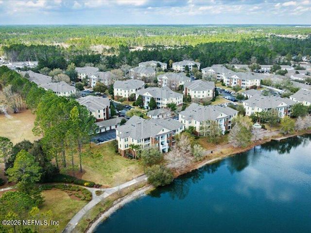 785 OAKLEAF PLANTATION Parkway 914, Orange Park, FL 32065