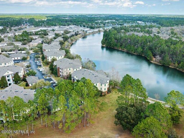 785 OAKLEAF PLANTATION Parkway 914, Orange Park, FL 32065