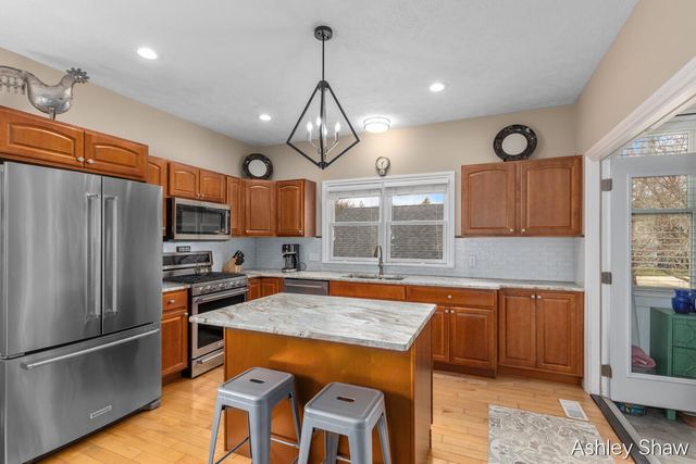 448 Summer Grv Drive, Douglas, MI 49406