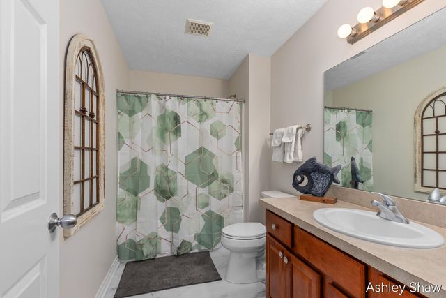 448 Summer Grv Drive, Douglas, MI 49406