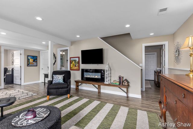 448 Summer Grv Drive, Douglas, MI 49406