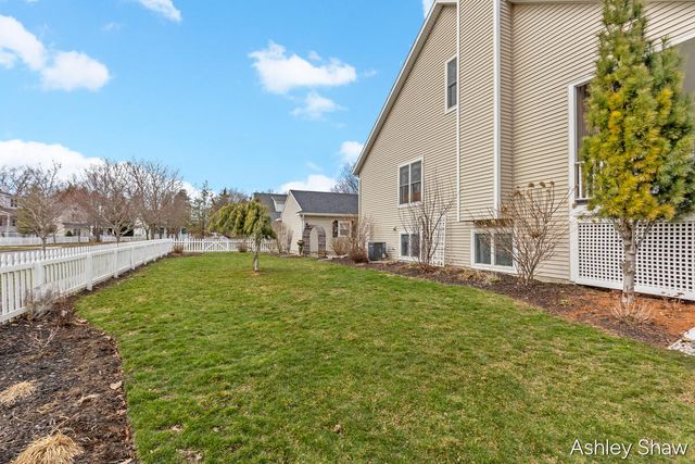 448 Summer Grv Drive, Douglas, MI 49406