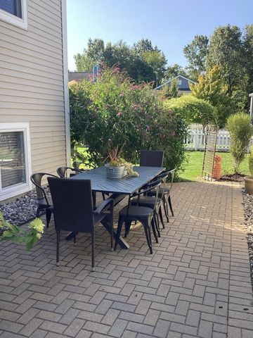 448 Summer Grv Drive, Douglas, MI 49406