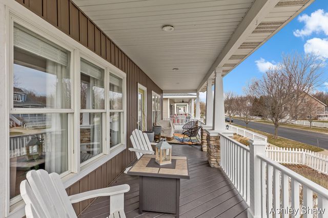 448 Summer Grv Drive, Douglas, MI 49406