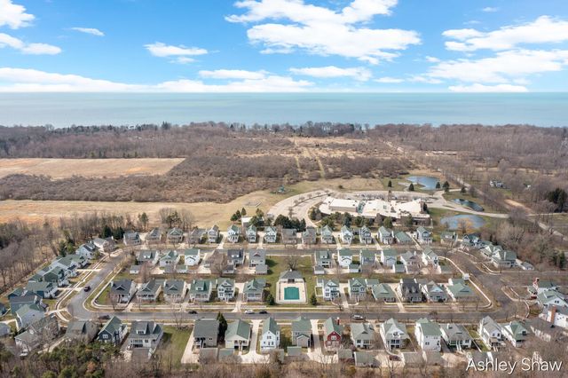 448 Summer Grv Drive, Douglas, MI 49406