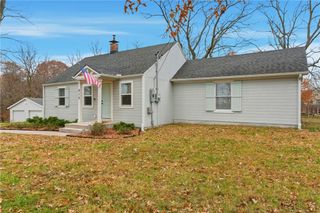 213 KK Highway, Smithville, MO 64089