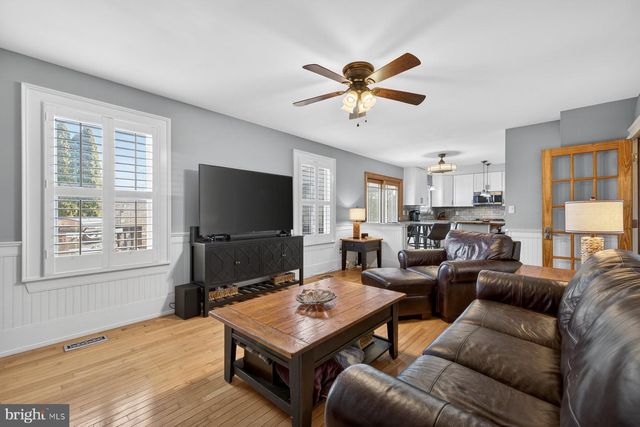 3329 YORKSHIRE CT, Adamstown, MD 21710