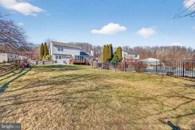 3329 YORKSHIRE CT, Adamstown, MD 21710