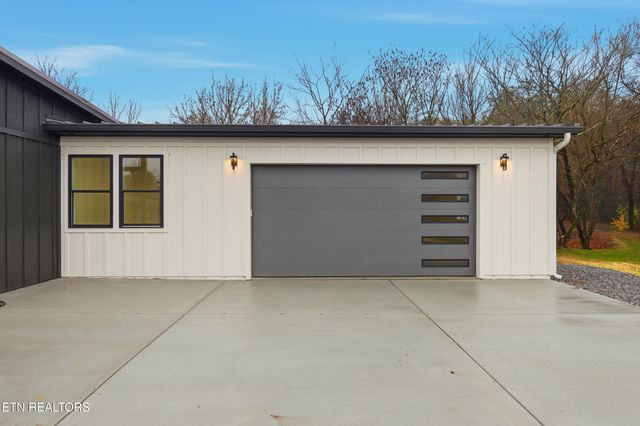 1440 Kimberlin Heights Rd, Knoxville, TN 37920