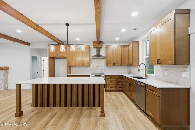 1440 Kimberlin Heights Rd, Knoxville, TN 37920