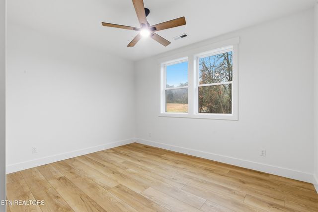 1440 Kimberlin Heights Rd, Knoxville, TN 37920