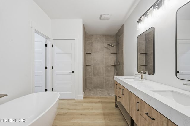 1440 Kimberlin Heights Rd, Knoxville, TN 37920