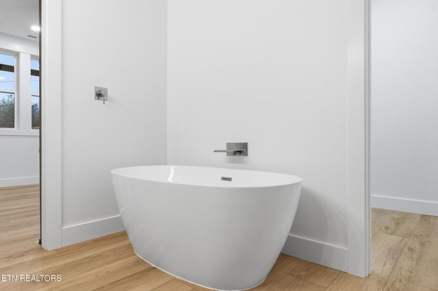 1440 Kimberlin Heights Rd, Knoxville, TN 37920