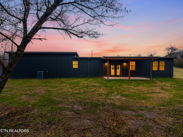 1440 Kimberlin Heights Rd, Knoxville, TN 37920