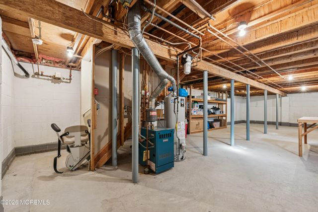 1583 Goldspire Road, Toms River, NJ 08755