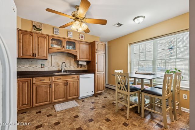 1583 Goldspire Road, Toms River, NJ 08755