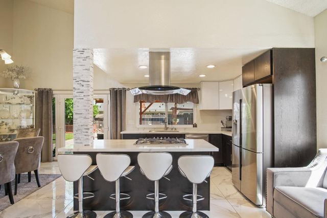 685 Bennington Ave, Turlock, CA 95382