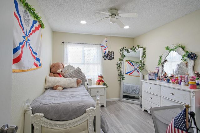 685 Bennington Ave, Turlock, CA 95382