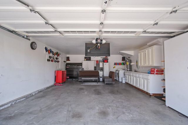 685 Bennington Ave, Turlock, CA 95382