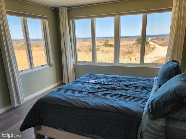 4600 W BRIGANTINE AVE, Brigantine, NJ 08203