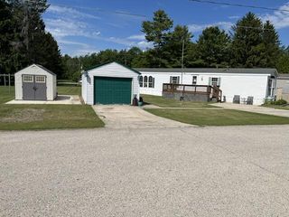 7136 Tannery ROAD #19, Two Rivers, WI 54241