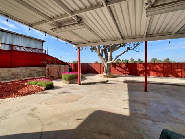 6070 Odessa Ave, La Mesa, CA 91942