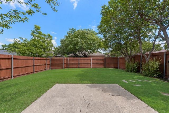 2618 Trumpet Drive, Rowlett, TX 75089