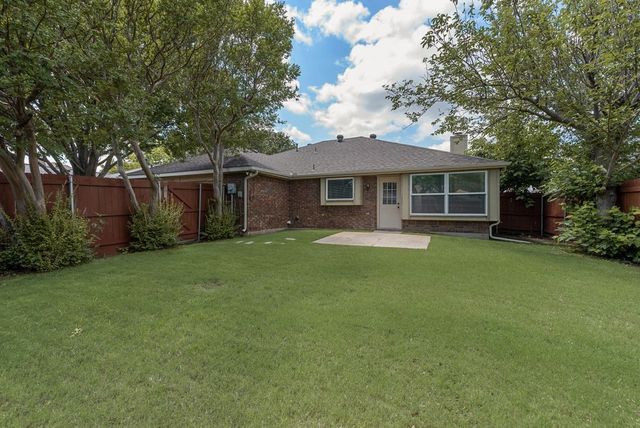 2618 Trumpet Drive, Rowlett, TX 75089