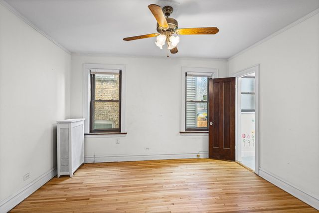 6835 N Wolcott Avenue, Chicago, IL 60626