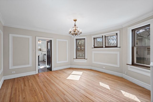 6835 N Wolcott Avenue, Chicago, IL 60626