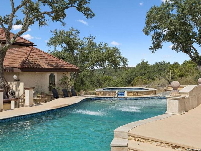3144 Running Springs, San Antonio, TX 78261