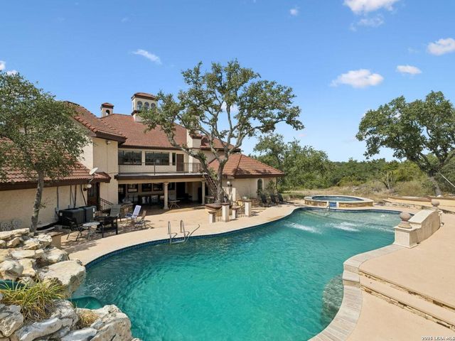 3144 Running Springs, San Antonio, TX 78261