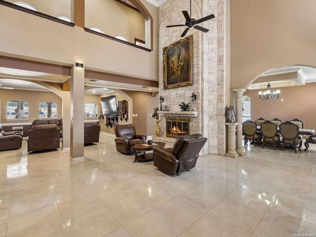 3144 Running Springs, San Antonio, TX 78261