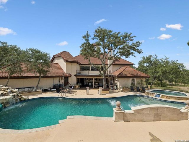 3144 Running Springs, San Antonio, TX 78261