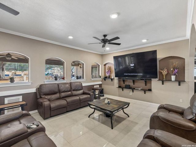 3144 Running Springs, San Antonio, TX 78261