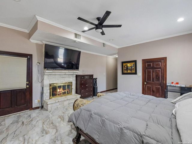 3144 Running Springs, San Antonio, TX 78261