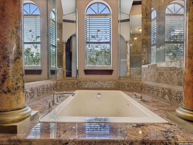 3144 Running Springs, San Antonio, TX 78261