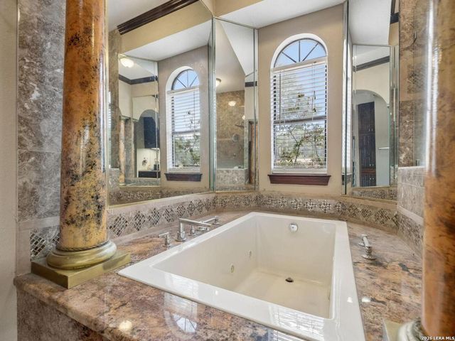 3144 Running Springs, San Antonio, TX 78261