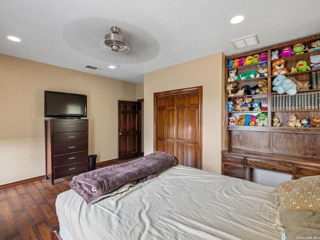 3144 Running Springs, San Antonio, TX 78261