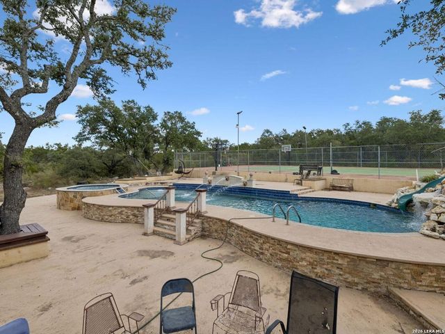 3144 Running Springs, San Antonio, TX 78261