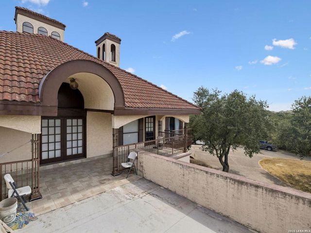 3144 Running Springs, San Antonio, TX 78261