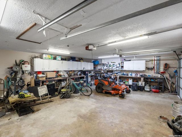 3144 Running Springs, San Antonio, TX 78261