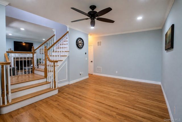 257 4th Street, Saint James, NY 11780