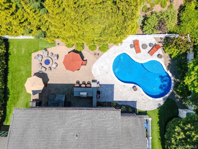 257 4th Street, Saint James, NY 11780